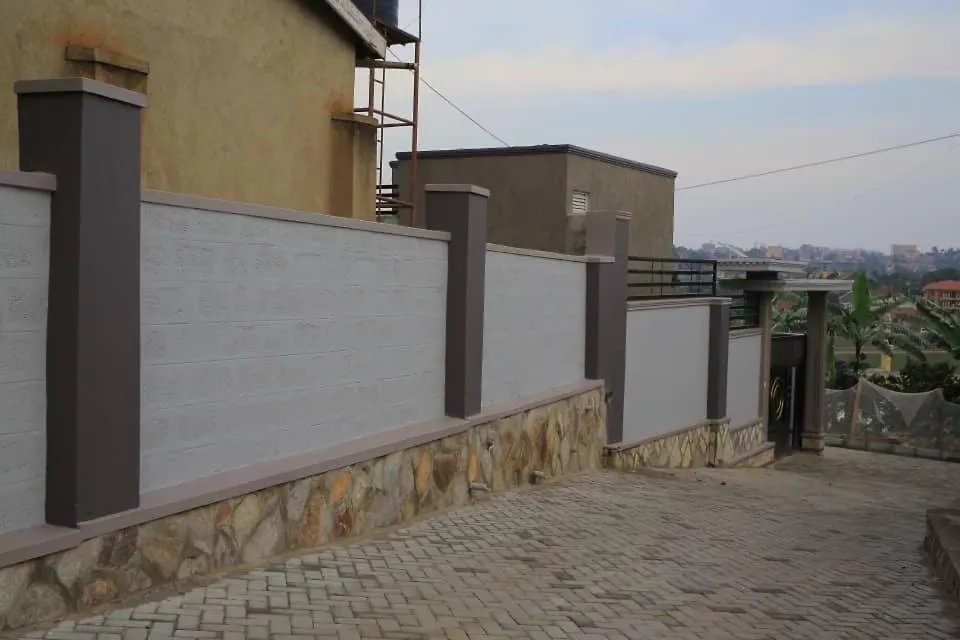 Mera Homes Kampala 0*,